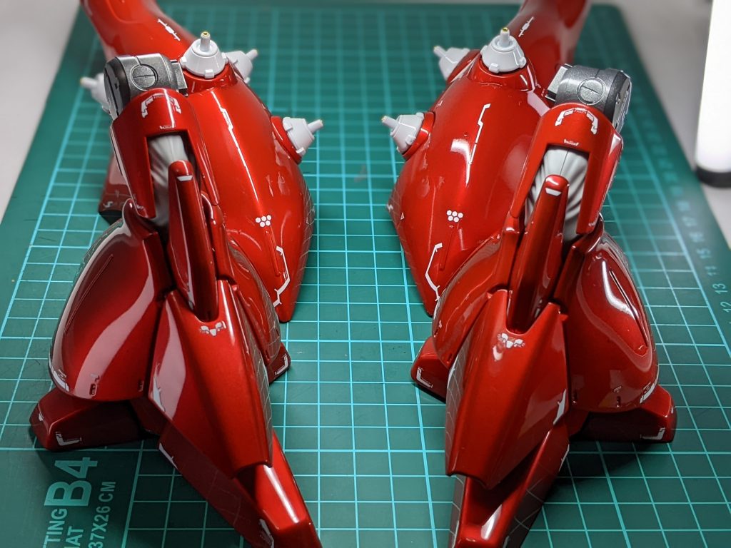 部分ごとに分割したほうが光沢感が伝わるかと思います！