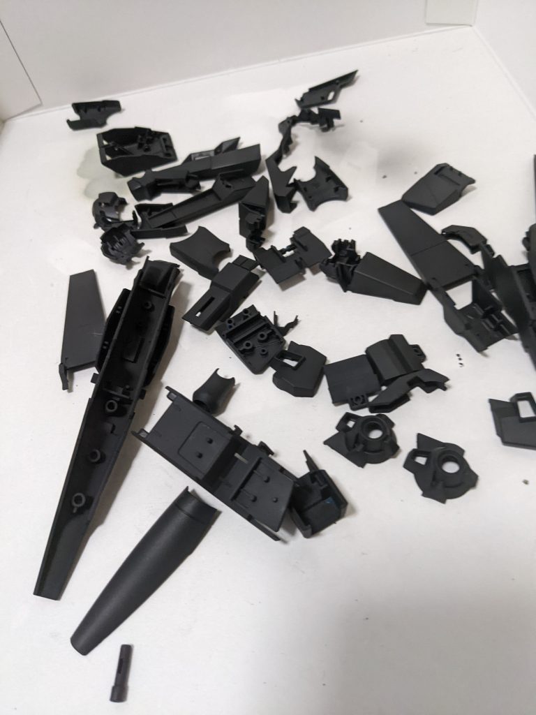 初めてサーフェイサーを使ってみました