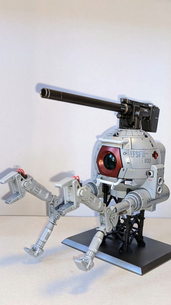 さすがに自立しないので、専用ラックが付属。ver.Kaはメカメカしい感じとデカールがすごく好みです。