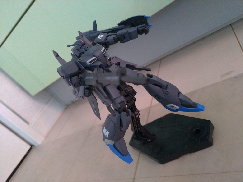 ゼータ系（可変系）はアクションベースで浮かした方が断然格好良いですね！でも相変わらずポージングが上手く出来ません（涙）今後の課題です！！！