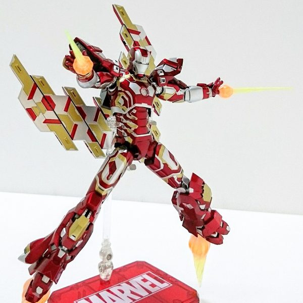 ムーンアイアンマン