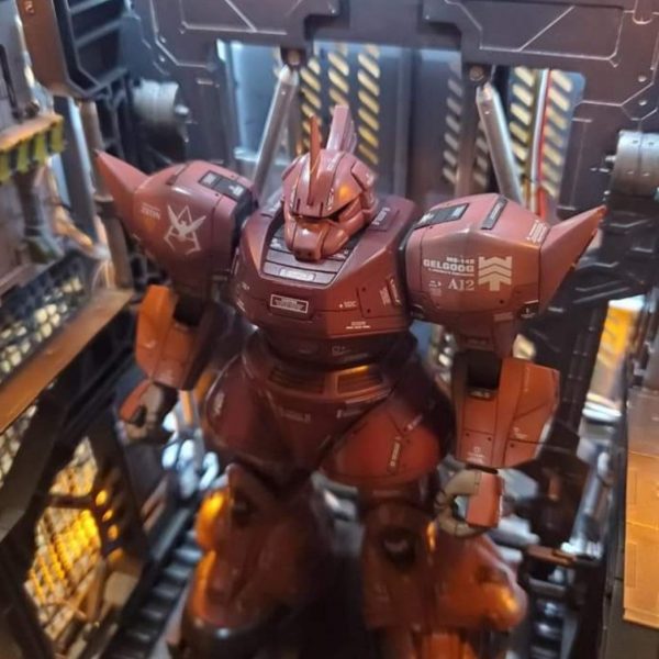 シャア専用ゲルググ