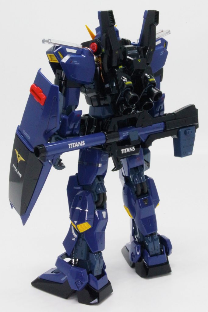 HDデカールがカッコいいのでソコを見て！凄い存在感のある「TITANS」