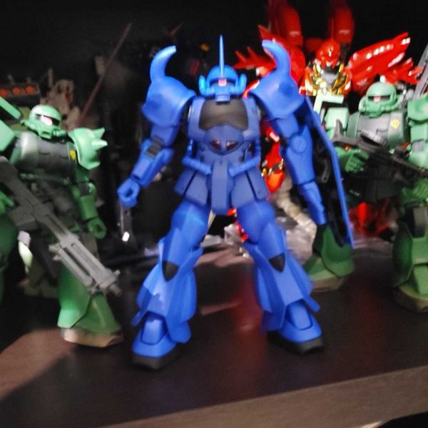 ザクとは違うんだよ！