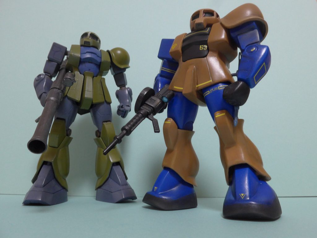 MGとツーショット。別物ではありますが、どちらも魅力あふれる旧ザクには違いありません!!