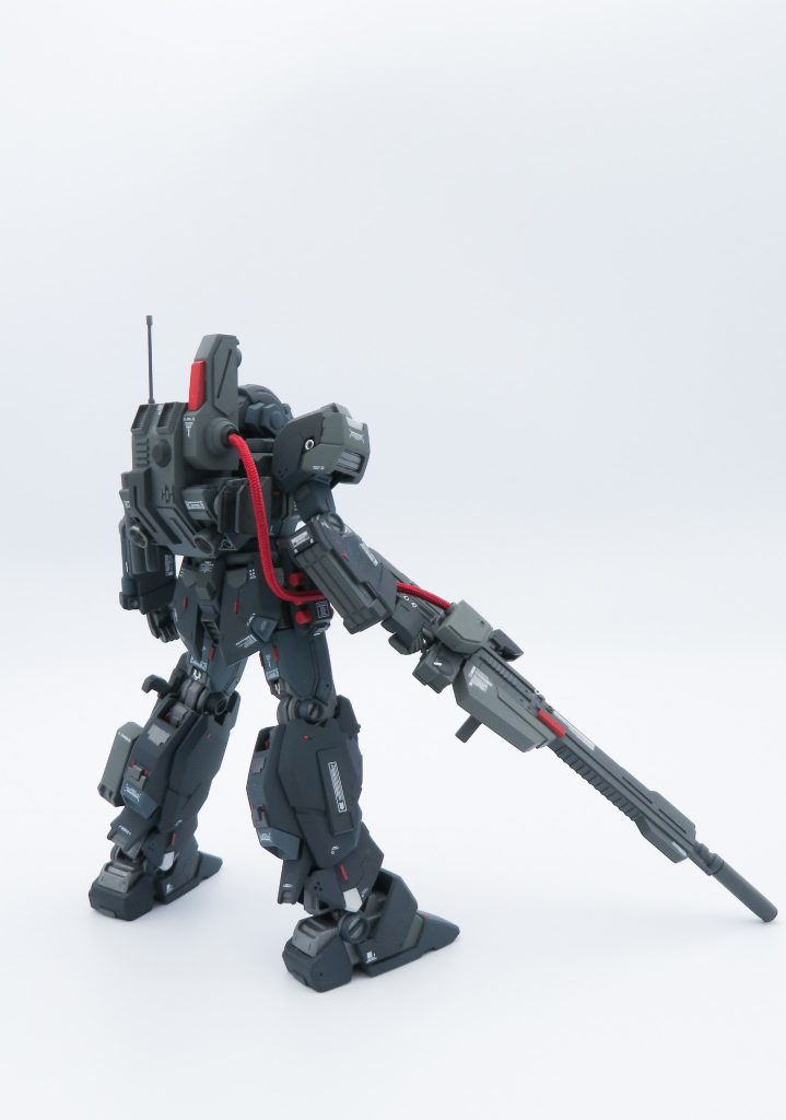 バックパックはプラ板の箱組でスクラッチハンドガンはコトブキヤのものを少しだけ弄ってます 