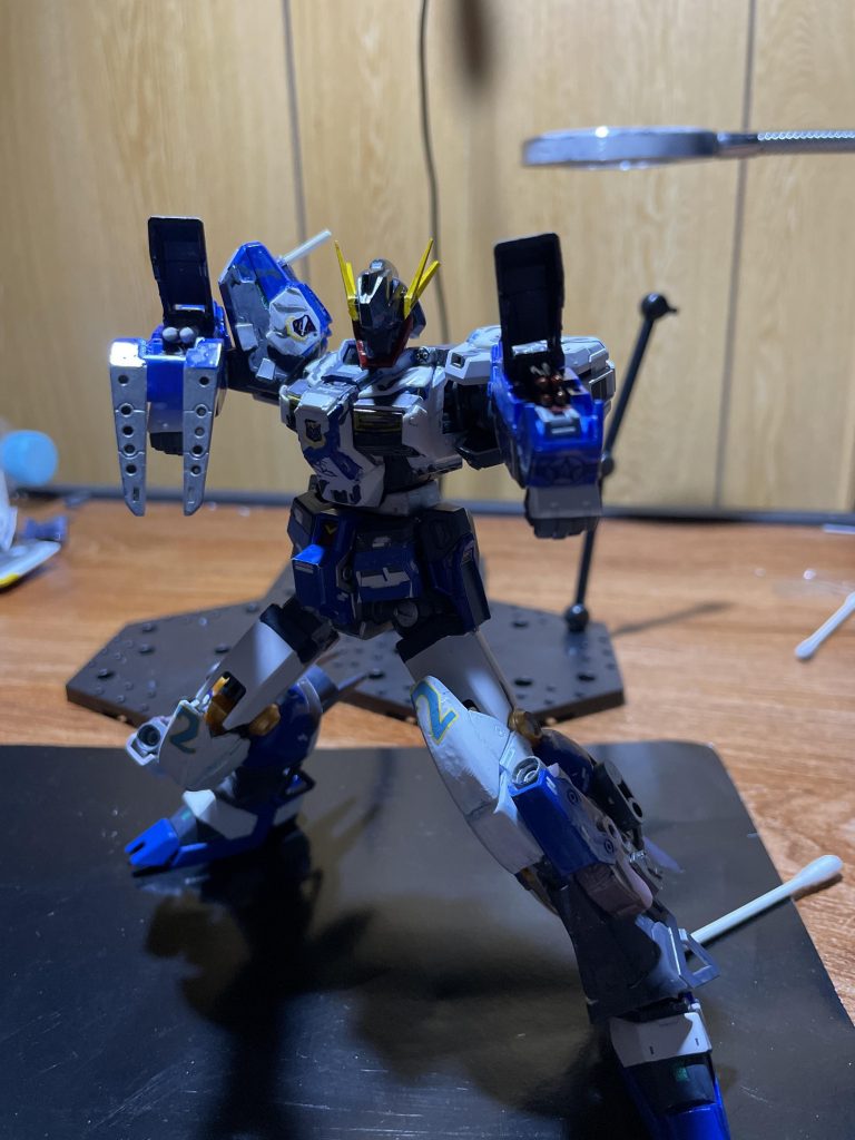 かっこよくポージング