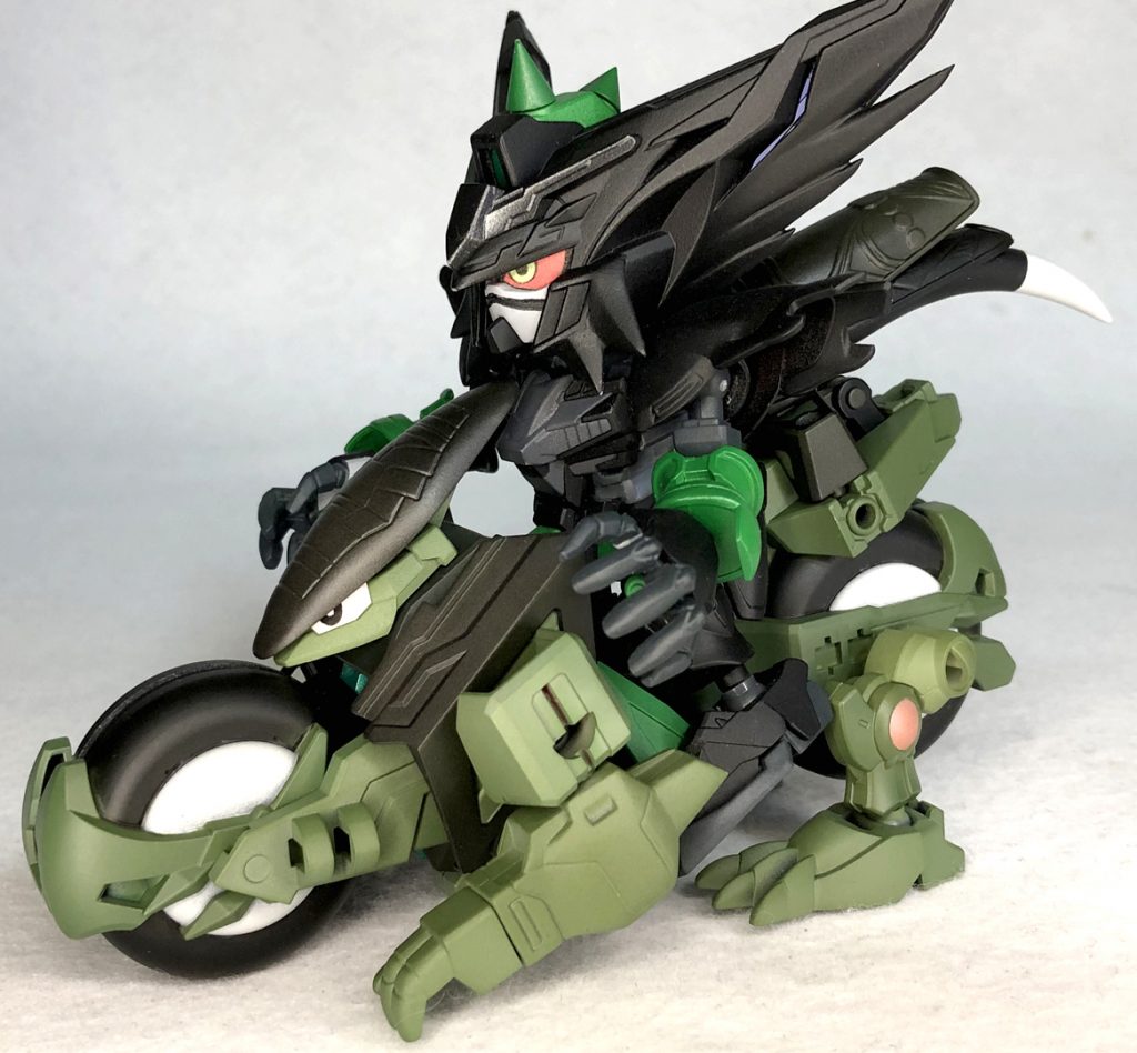 実際にライドオン！小型バイクっぽい感じが良いですね♪