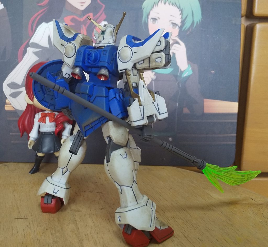 :さて後ろだ。バーニアにはシルバーメッキに内部にレッドだ。流石ナタク…ブリリアント!