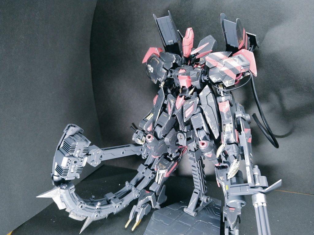 斧形態の『ハーフムーン』に変えられます。 