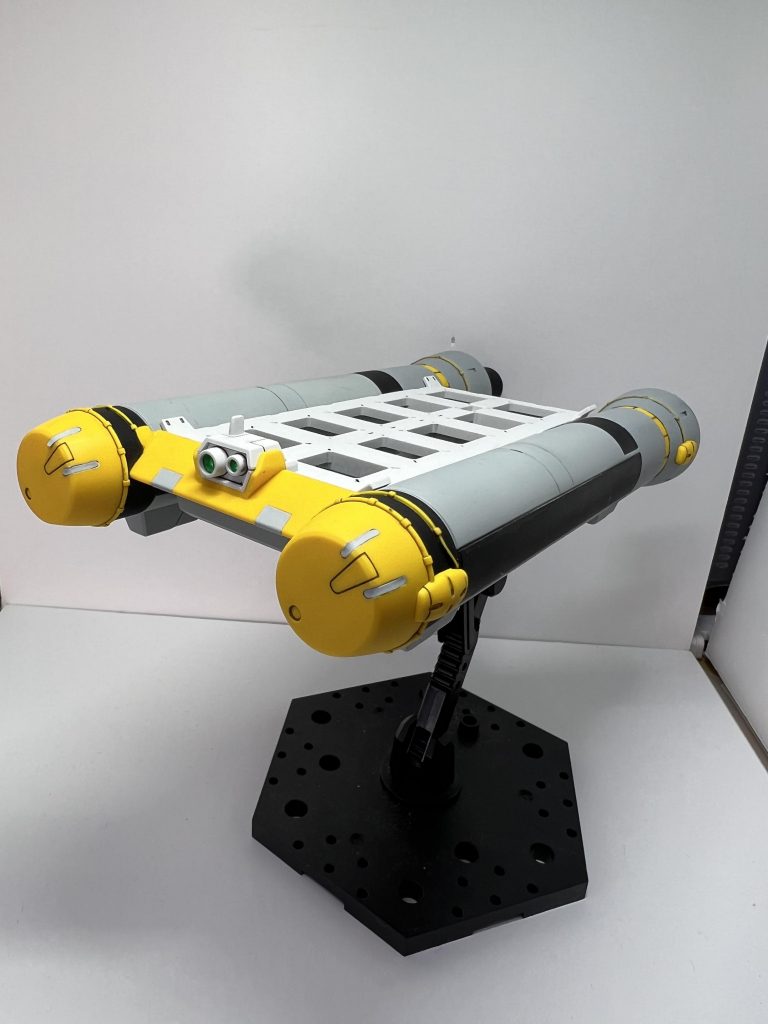 ブースターベット。シールを出来るだけ使わないようにしたら、黒部分だけでなく、グレー部分もエアクラフトグレーで塗装。７割塗装という感じです。