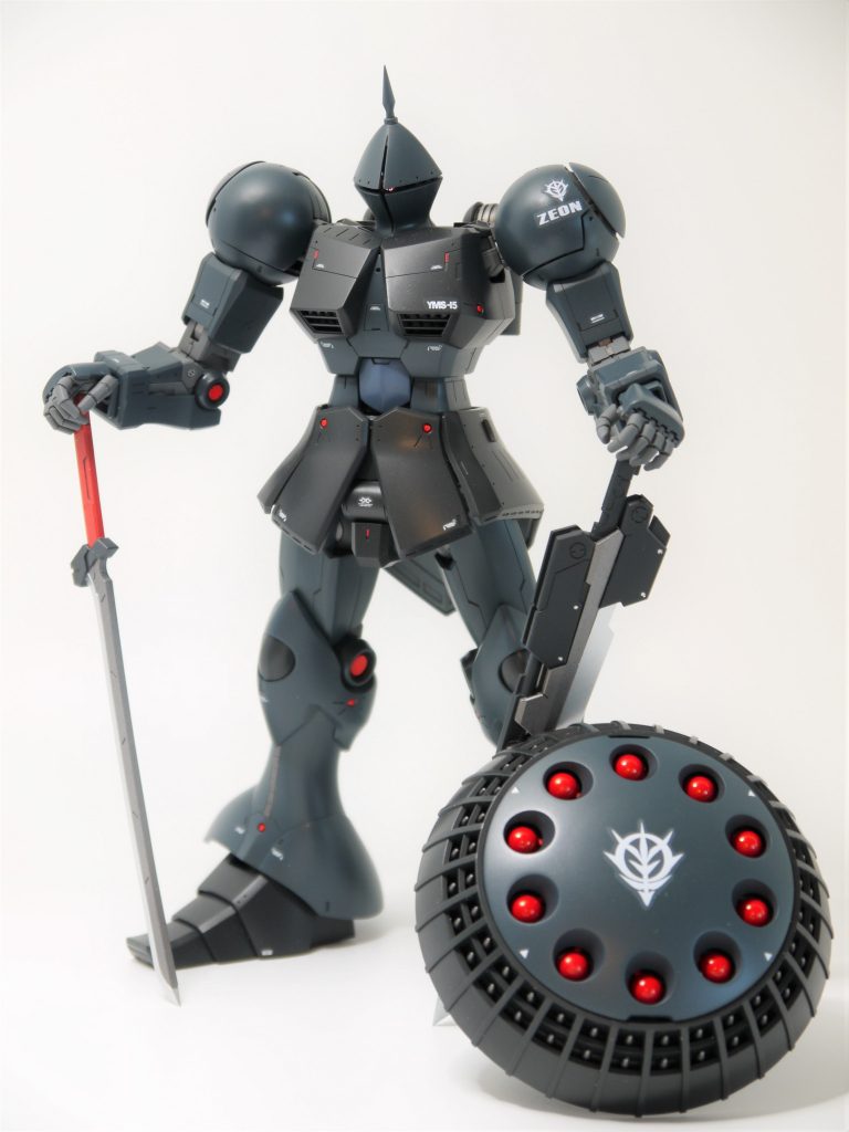 おわかりの通り、FSSのブラックナイトが元ネタです。もっとMHに寄せることも考えましたが、あまりギャンから離れ過ぎないようにしました。(あと、そこまでの改造に自信がなかったことも要因です…)