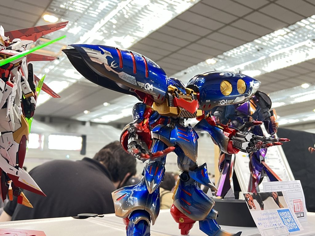 静岡ホビーショーでは照明のおかげで艶とパールの輝きを楽しんでいただけた気がしてる