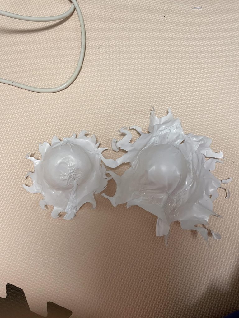 そして今回はエフェクトも作りたくて、エンボスヒーターとろうそくで火の玉作りました☺️