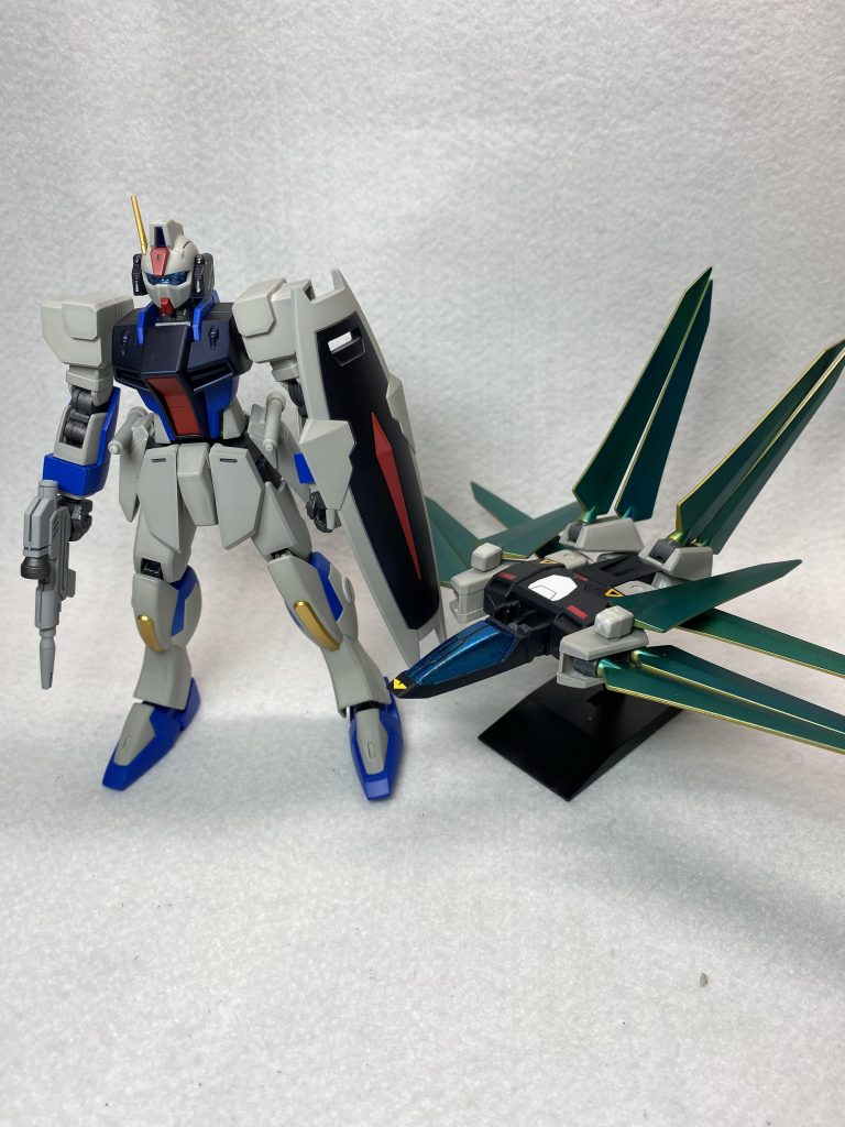 ドラグーンパックを換装する事でナチュラルにもドラグーンを扱うことができる。