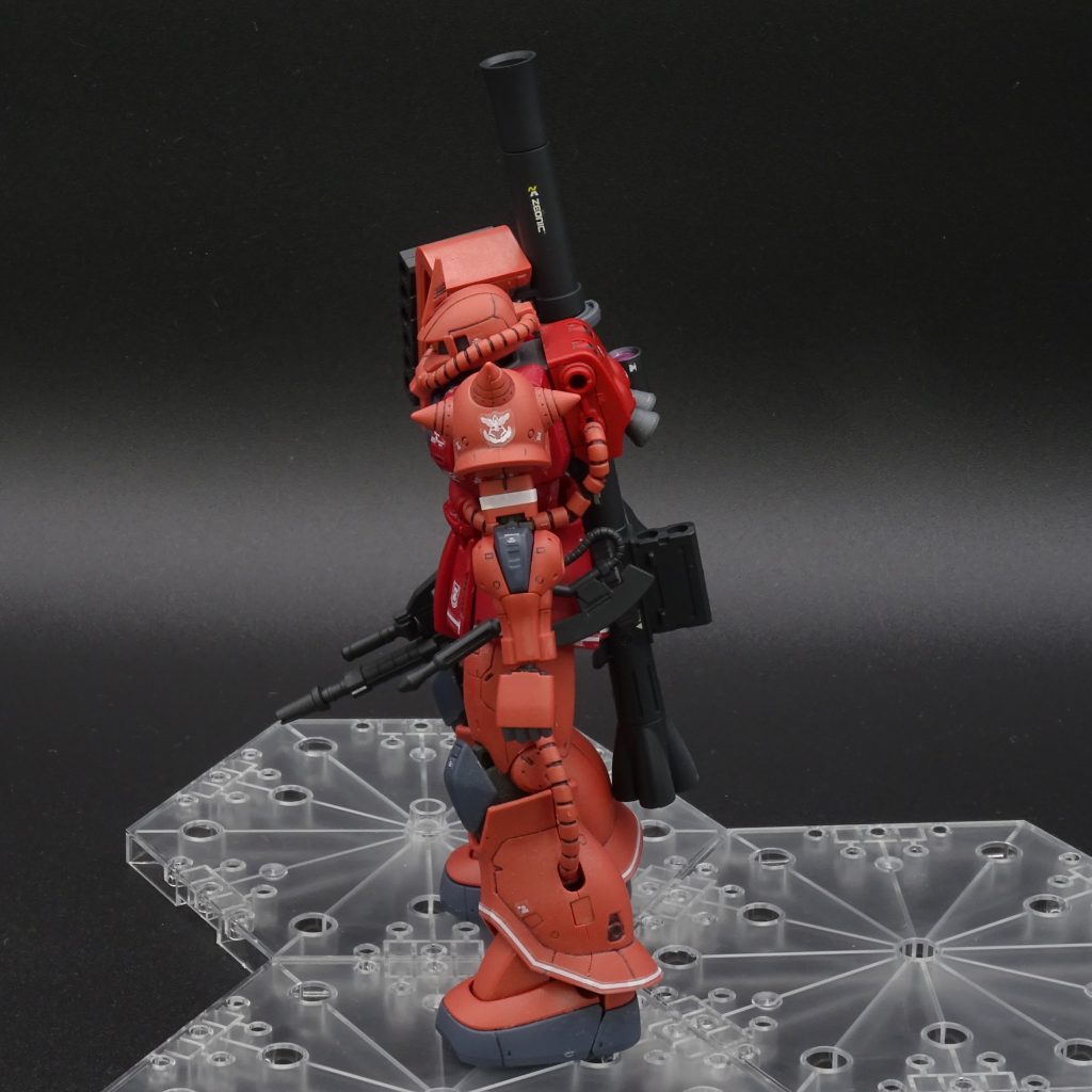 HG 1/144 シャア専用ザクII 赤い彗星Ver.（THE　ORIGIN版）簡単仕上げ–4枚目/制作者：ダイアモンドじいさん