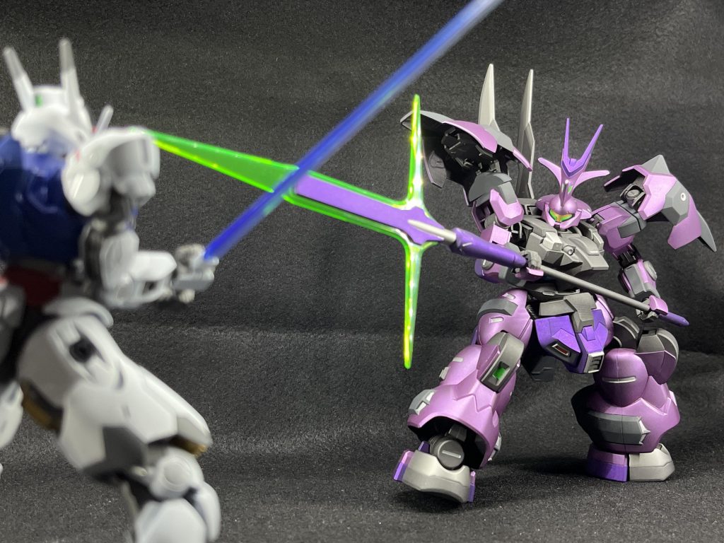 ポーズ②-2ホンマ、カッコいいわぁ。こういうガッシリとした機体が大好きなんです。メッサーとか、グスタフカールとか。