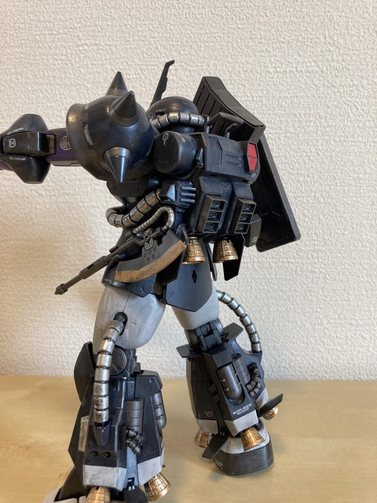 MG黒い三連星ザクII–3枚目/制作者：GAR