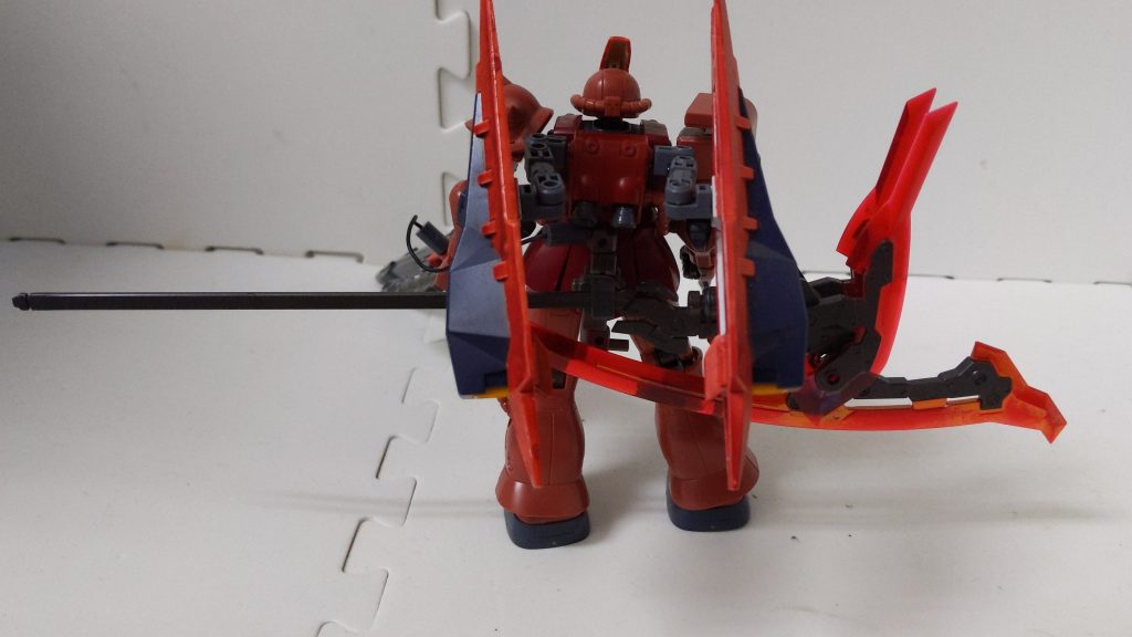 オプションでジャイアントヒートアックスを装備する事もできます。