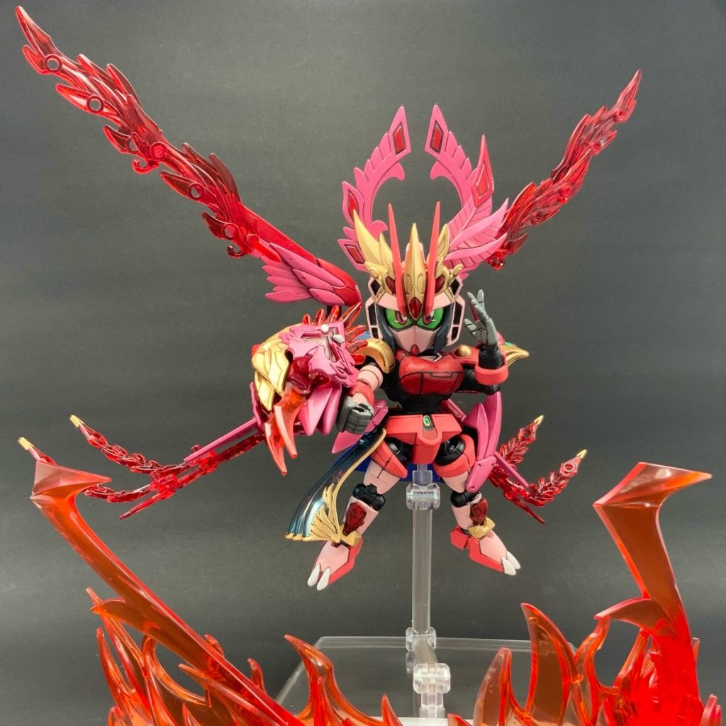 ●鳳の装い全力解放右腕に装備した『鳳の爪』で繰り出す『流星鳳拳』こそ最強の武器であり奥義!これにて【#オリ武器企画】参加とさせて頂きます。