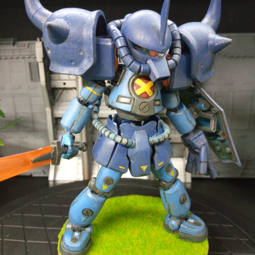 グフとも違う…？