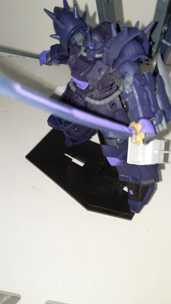 新武器。振動式の対装甲ブレードという設定です。銘は「幻夜」。イフリートナハトのナハトが夜という意味なのでなんとなく命名。ついでに対ビームコーティング仕様なのでビームサーベルなどとも鍔迫り合いできる設定。