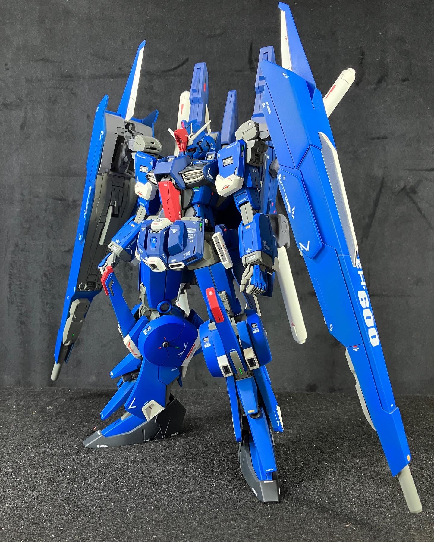ガンダム ファーブニル