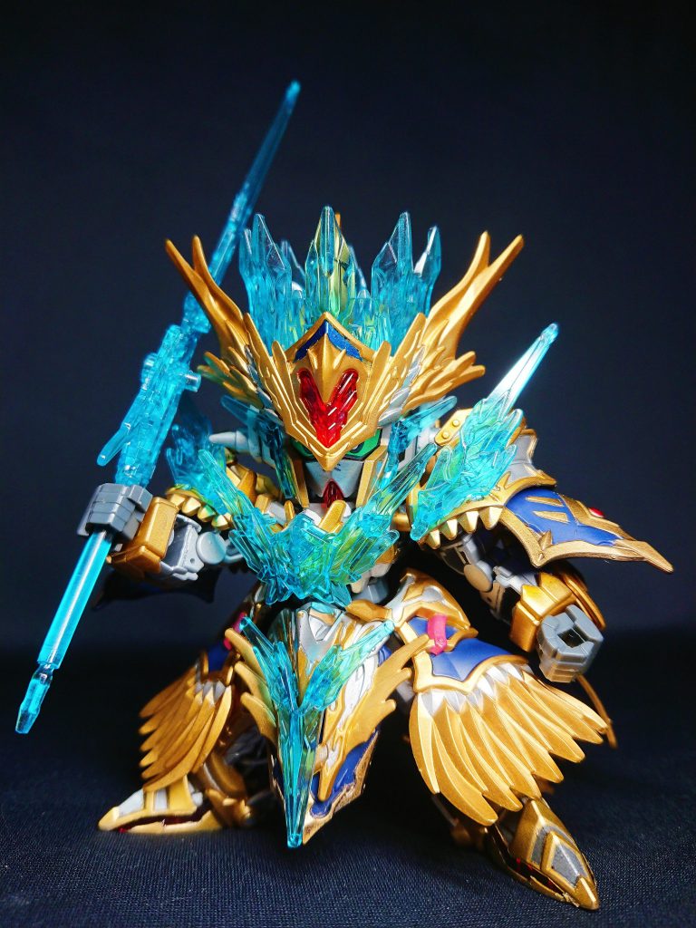 エクスカリバーモード …で合ってるのか、名称はわからないけど、エクスカリバー発動形態。王冠がダサカッコいいです。(褒