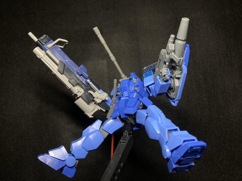 決めポーズ！今度は塗装したバージョンをあげようと思ってますがまた例のごとく何ヶ月か空くと思われますwでは！ご観覧頂きありがとうございました！！！！！！