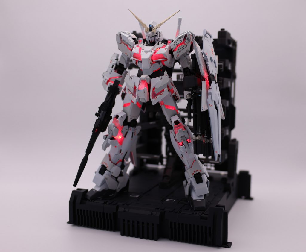 MGEX ユニコーン–4枚目/制作者：VOIDMAN