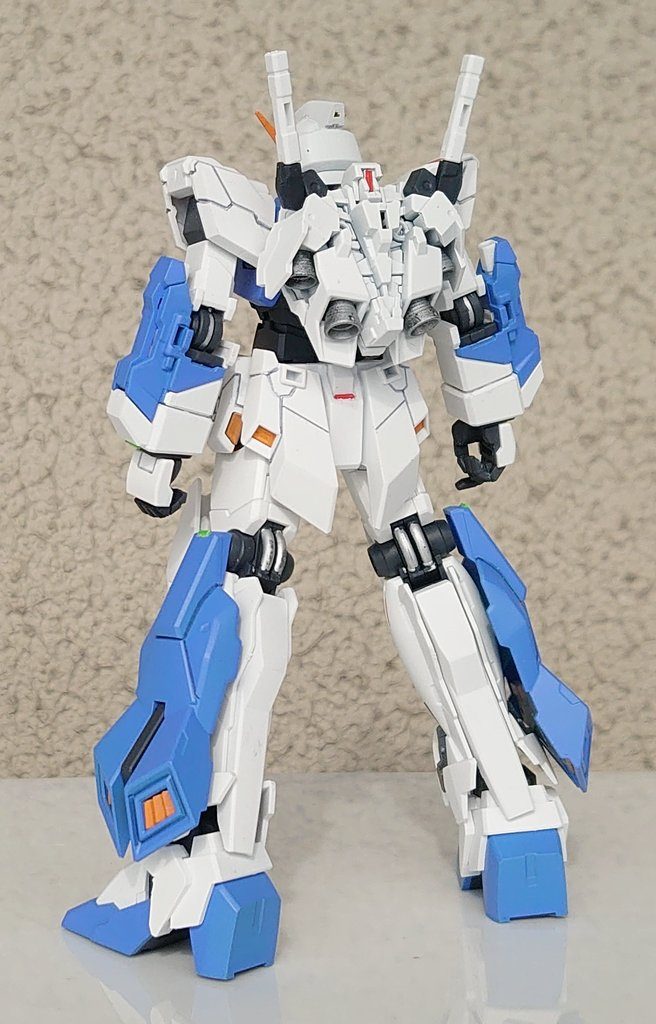 ガンダムNT-001–3枚目/制作者：毒zon