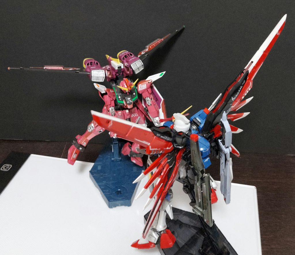 RGデスティニーとの共演で、最終回のシーンの再現です。こうしてみると、インパルスも欲しくなりますね。