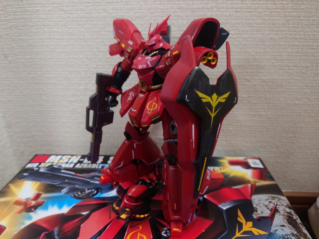 サザビーはこのアングルがかっこいいと思います！