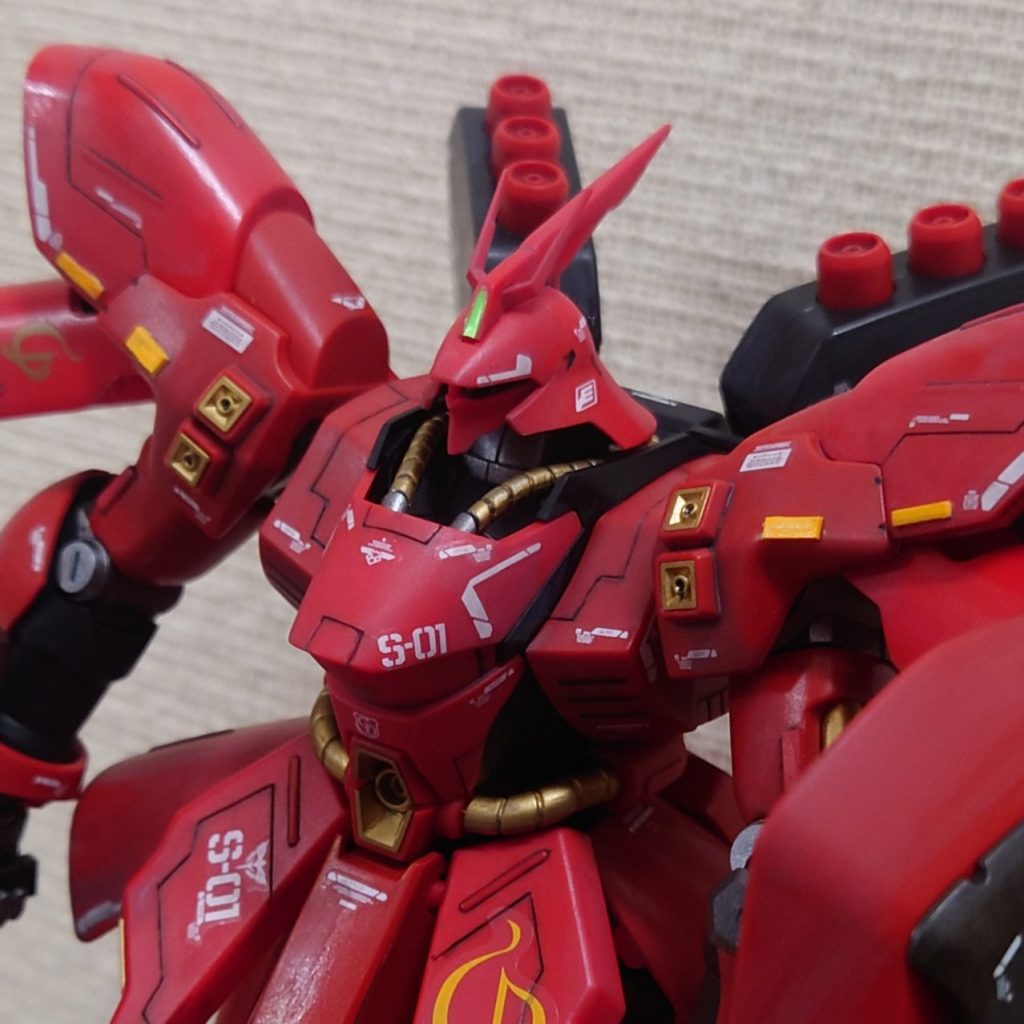 HGUCサザビーを部分塗装とデカールで。｜@touzai3さんのガンプラ