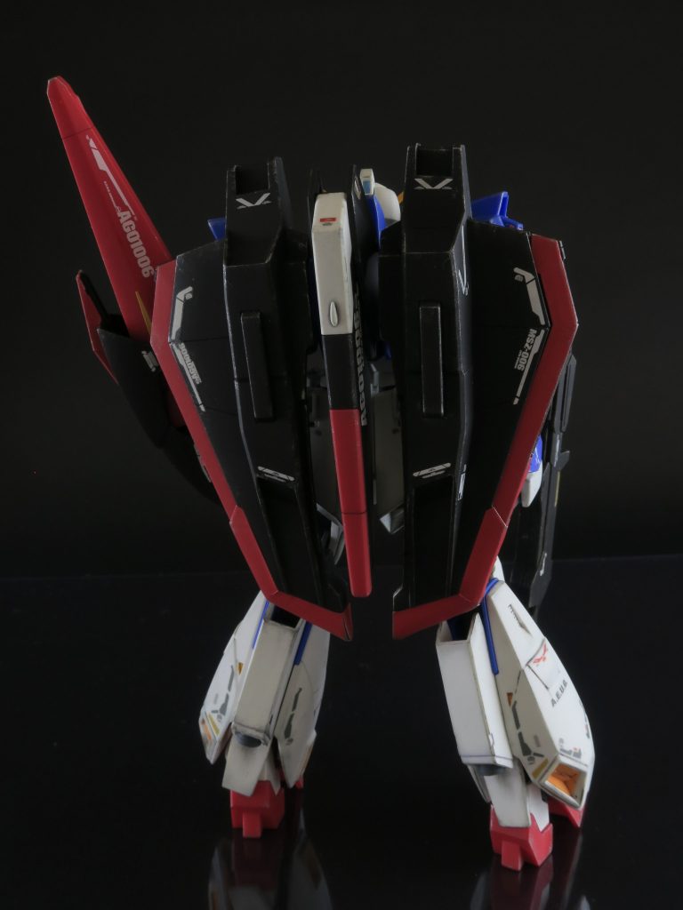 バーニアのところはウェザリングマスターのススで使用感を追加。