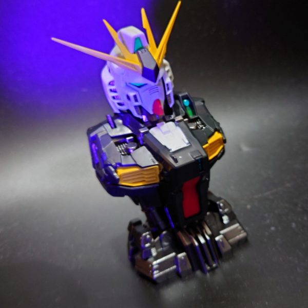 MSメカニカルバスト01 νガンダム