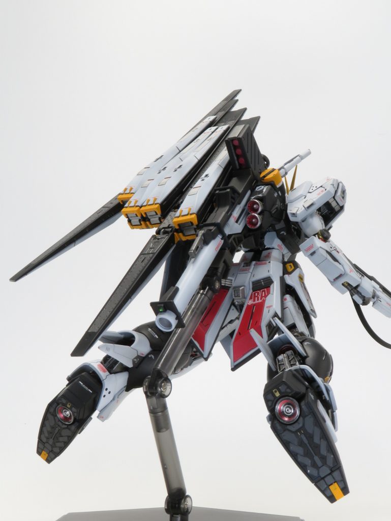 バーニアとか足裏もなんやかんやで塗り分けました(^-^) 