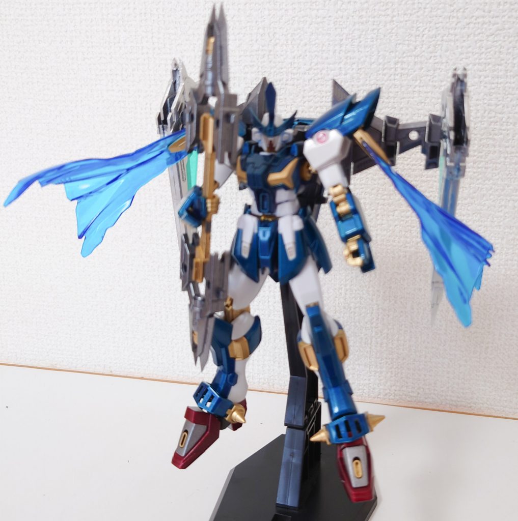 武器を構えた状態。