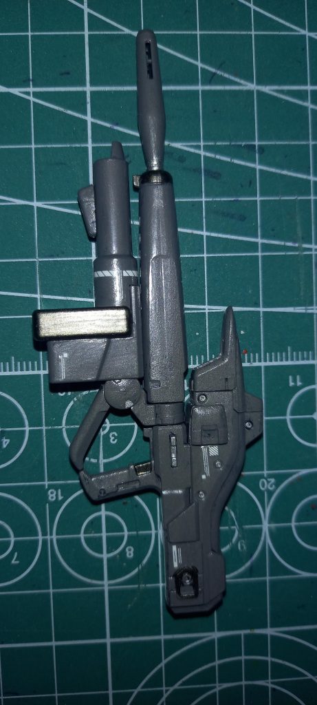 使うことはないけど一応ビームライフルも塗装組立済みです