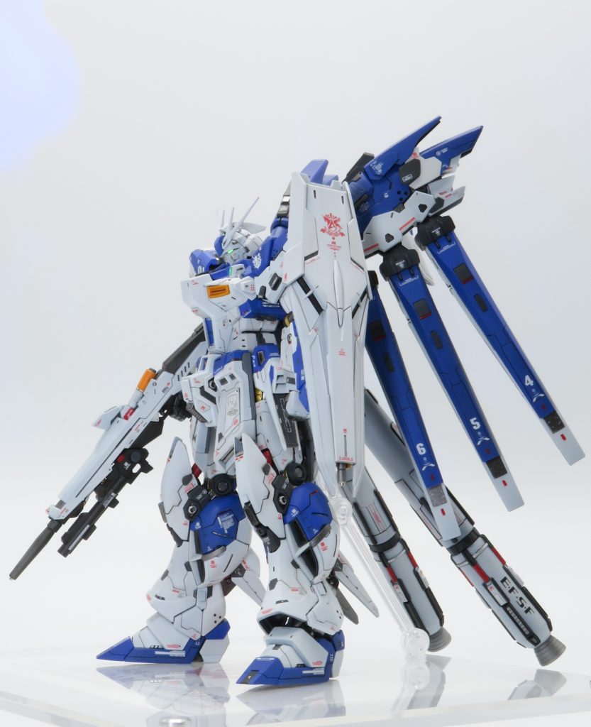 強化型Hi-νガンダム–3枚目/制作者：布団大魔王