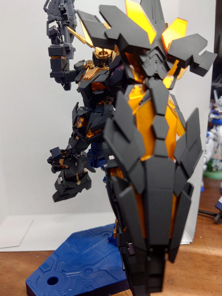 バンシィノルン–4枚目/制作者：やっさん山菜