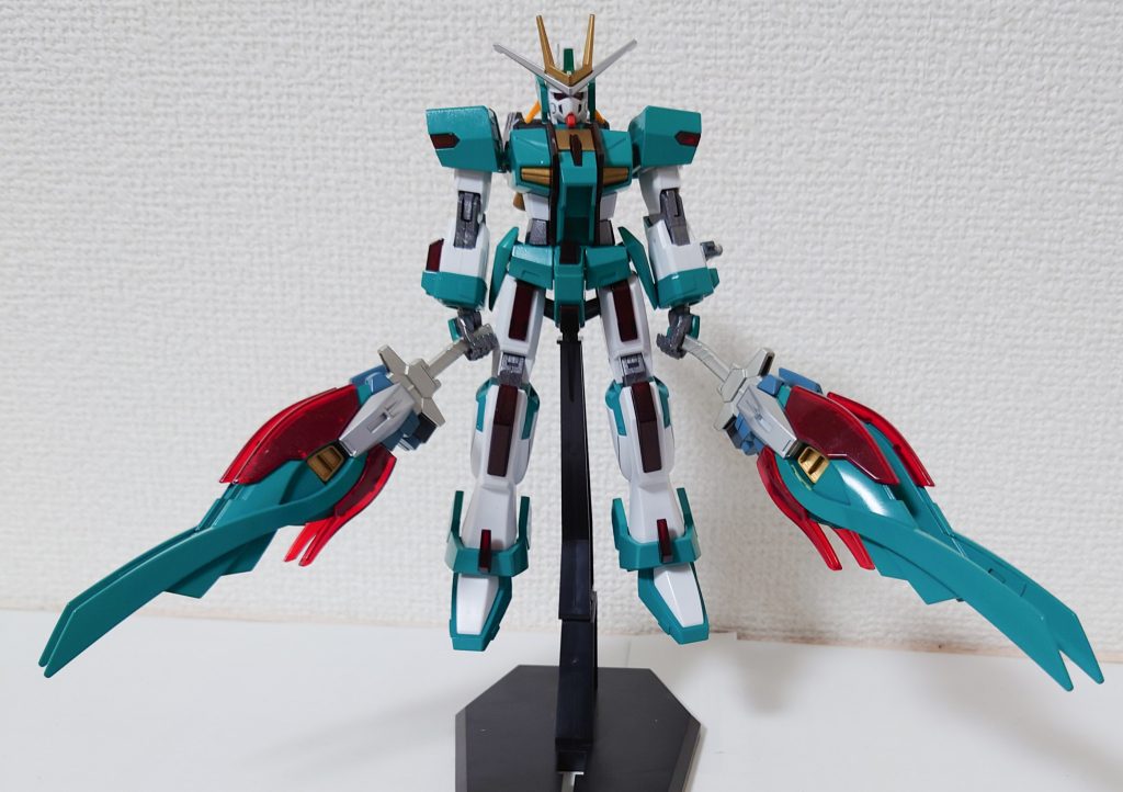 ちなみに羽も武器になります。