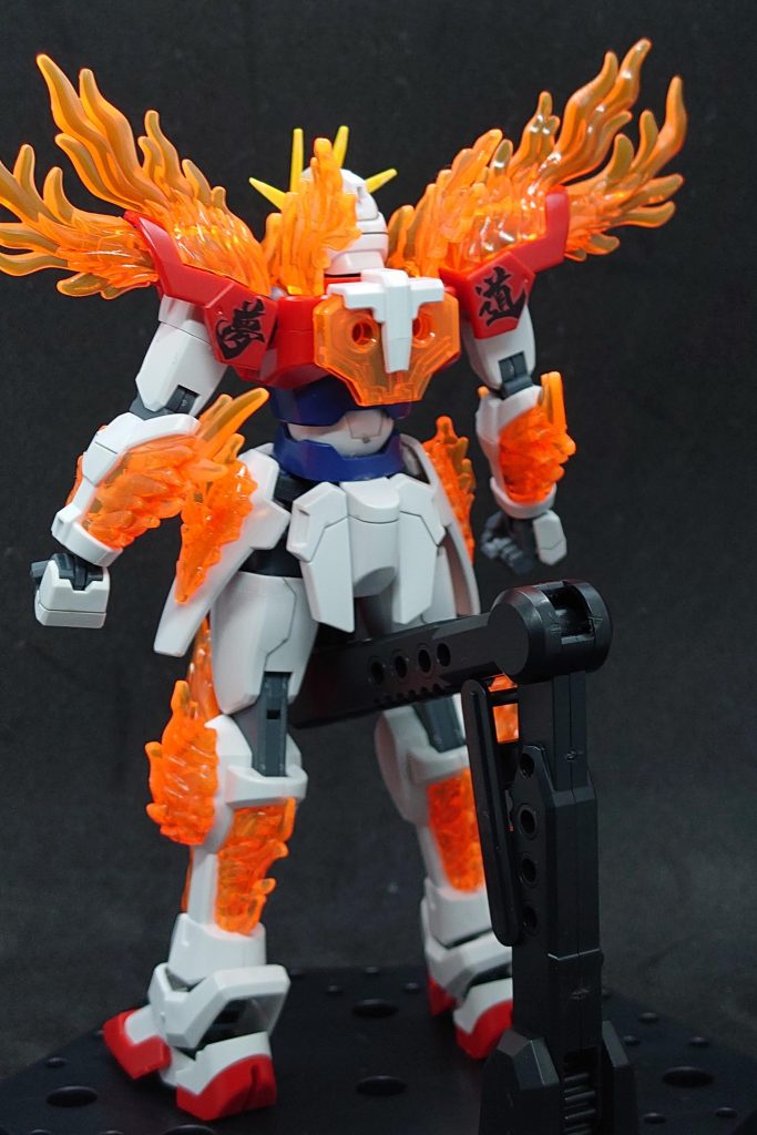 後はこんな感じで両肩にもデカールを付けてます！