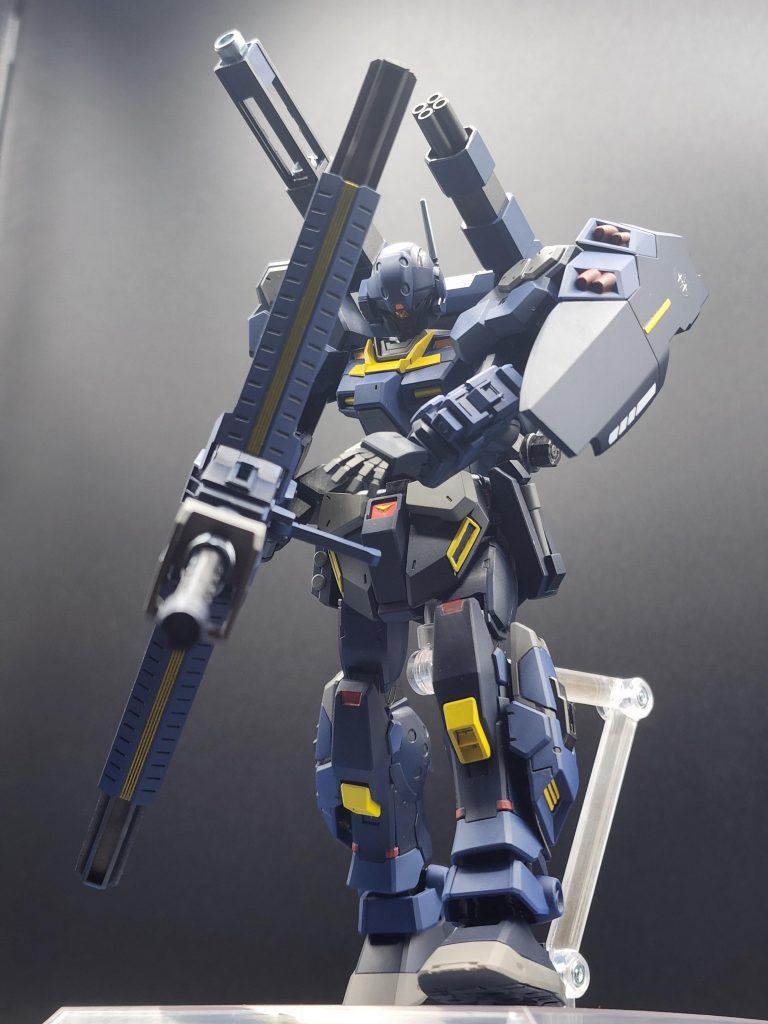 ※武装を増やし過ぎた為、ランチャーを持ったまま腕が上がらなくなりました。