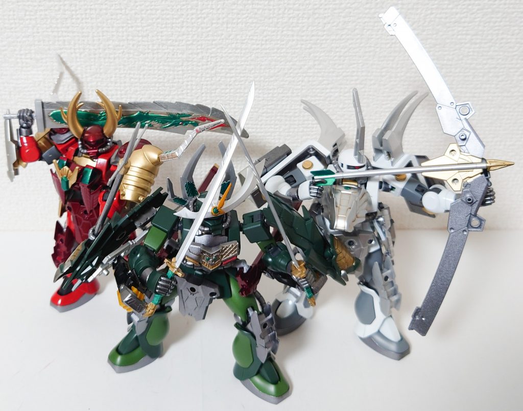 それぞれ好きなポーズで。