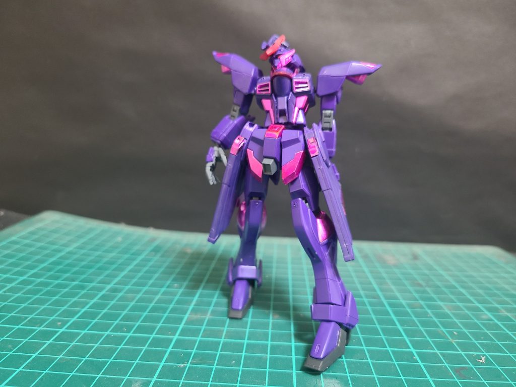 動きが気味悪くまるでゾンビのように動き回る、細身でパッと見脆そうに見えるが見かけによらずかなりのパワーを持ち素早さと強烈なパワーで相手を圧倒していた