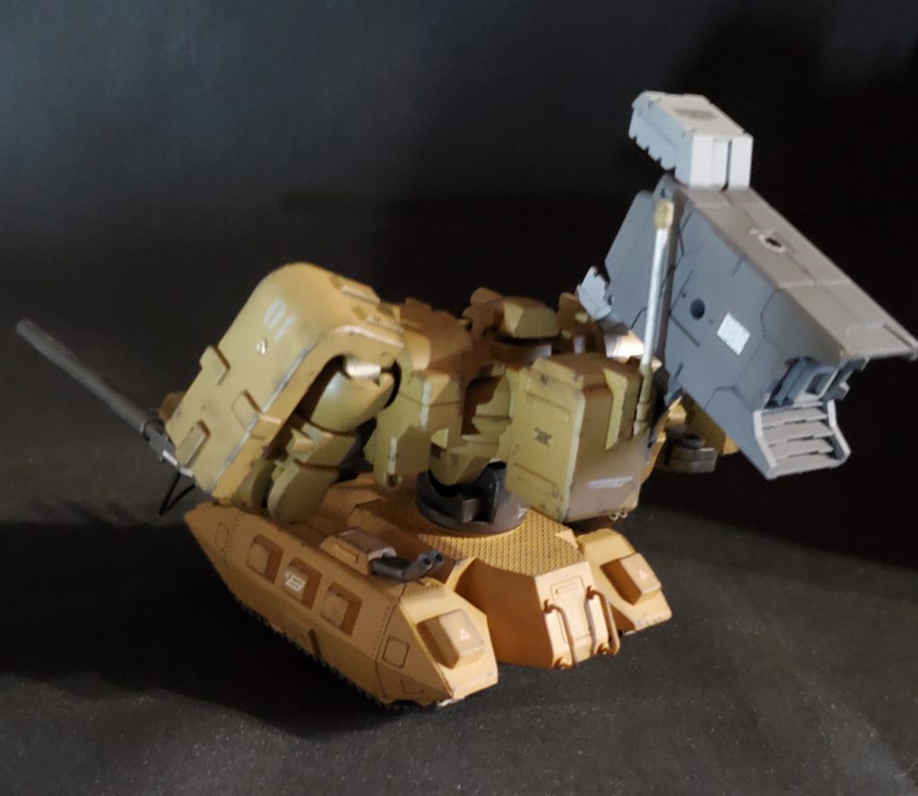 ティエレンをみたときに胴体の間接部分が「ザクタンクっぽくない？」と思い作ってみました。意外とうまく収まりました。