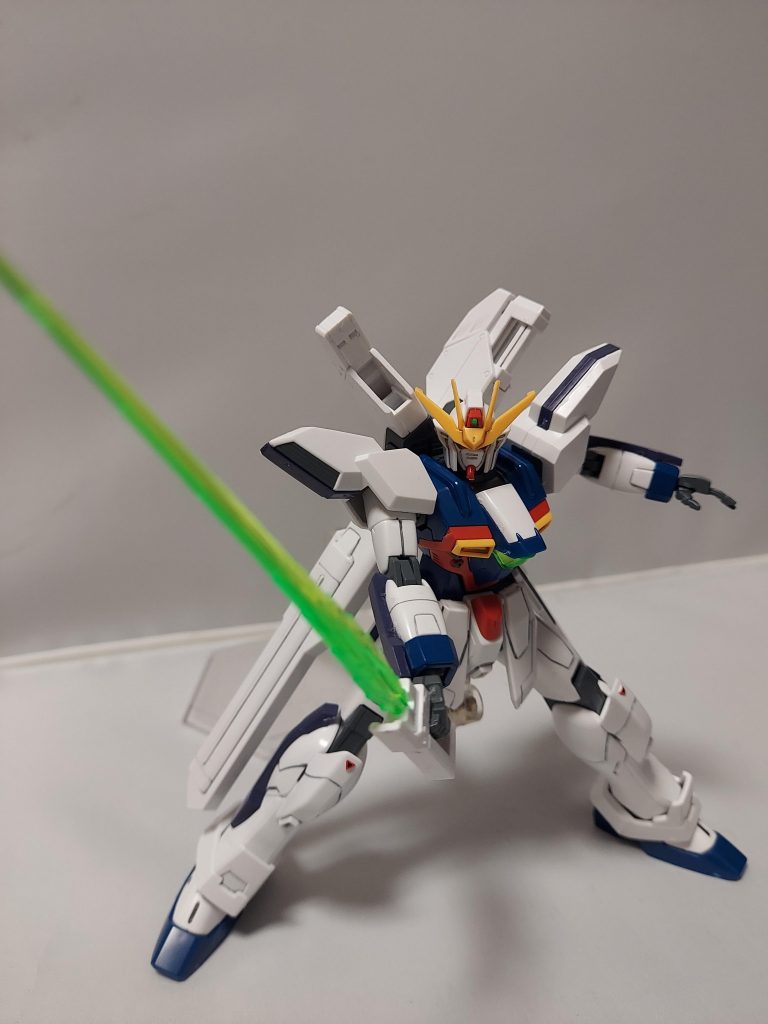 ハイパービームサーベル!緑で通常のサーベルより大きいのが強そうでいいですよね(*´∇`)