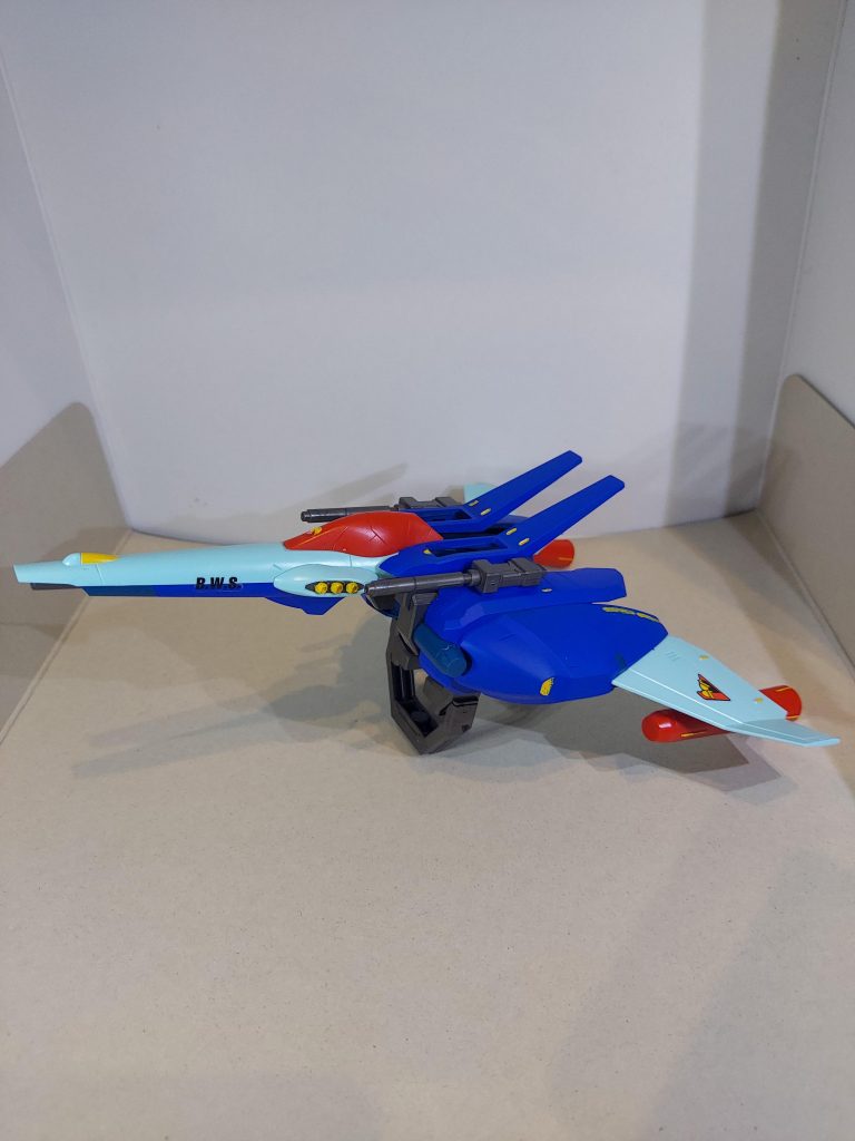 ガンダムブルーで塗ってみました