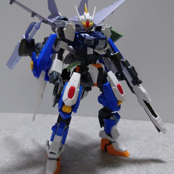 オリジナル可変機のストライカーパックを作成ジェットパックをベースにリバーシブルガンダムのブースターとディスティニーの装備を取り付けました運用コスト高そうだなぁ(；´∀｀)（1枚目）